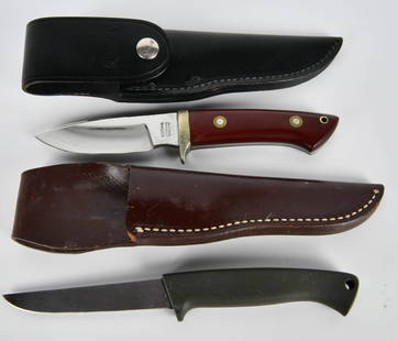 Khyber fixed Balde knife & Gerber A450 Fixed: lot contains two really nice fixed blade knives, one is a Khyber Stainless fixed blade knife with an overall length of 8" and a blade length of 4" nickel silver guard, and a red linen micarta scales a