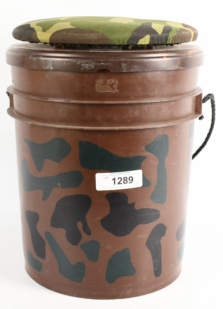Contico multipurpose Bucket/Seat camo print: Allen Company Vanish Sportsman Bucket, Camo, Waterfowl Seating, 5 Gallon Bucket, Padded Seat, Unisex General Purpose 5-Gallon Bucket Padded Swivel Seat Brown and Olive Color HDPE Polymer Rope Handle