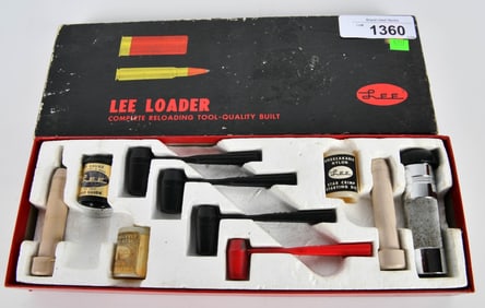 Vtg LEE Loader 12 gauge reloading tool set