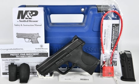 Smith & Wesson M&P 9C Semi Auto 9mm Pistol