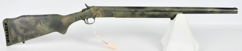 Harrington & Richardson Model 176 10 Gauge Magnum: Up Next We Have a Harrington & Richardson Model 176 Single Shot Shotgun Chambered For 10 Gauge Magnum Shells, 3 1/2" Chamber, Marked Full Choke, and Has a Threaded Bore for Chokes, Camo Paint, Heavy 2