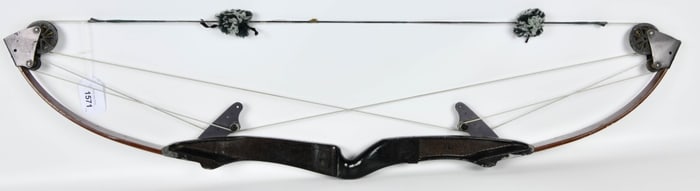 Vintage Bear Archery AMO Compound Bow
