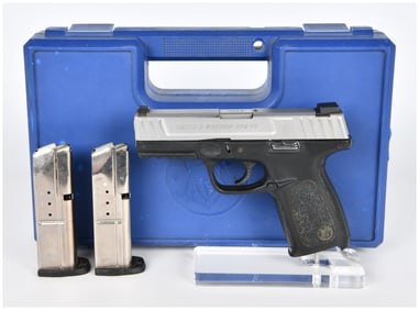 Smith & Wesson SD9 VE 9mm Semi-Automatic Pistol with Two Magazines and Case