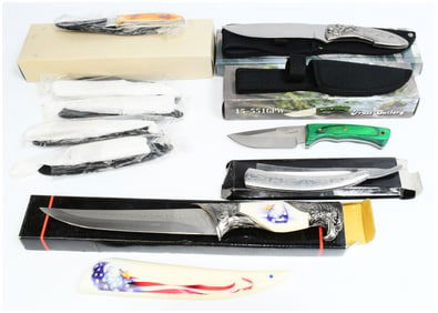 A Collection of Five Frost Cutlery and Wildlife Themed Fixed-Blade and Folding Knives