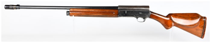 Browning 'Light Twelve' Semi-Automatic Shotgun, 12 Gauge, with Poly-Choke DELUXE and CRACKED