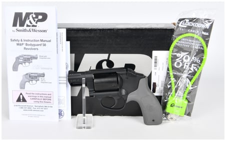 Smith & Wesson M&P Bodyguard 38 Revolver, Model B638-1, No Laser, .38 SPL + P