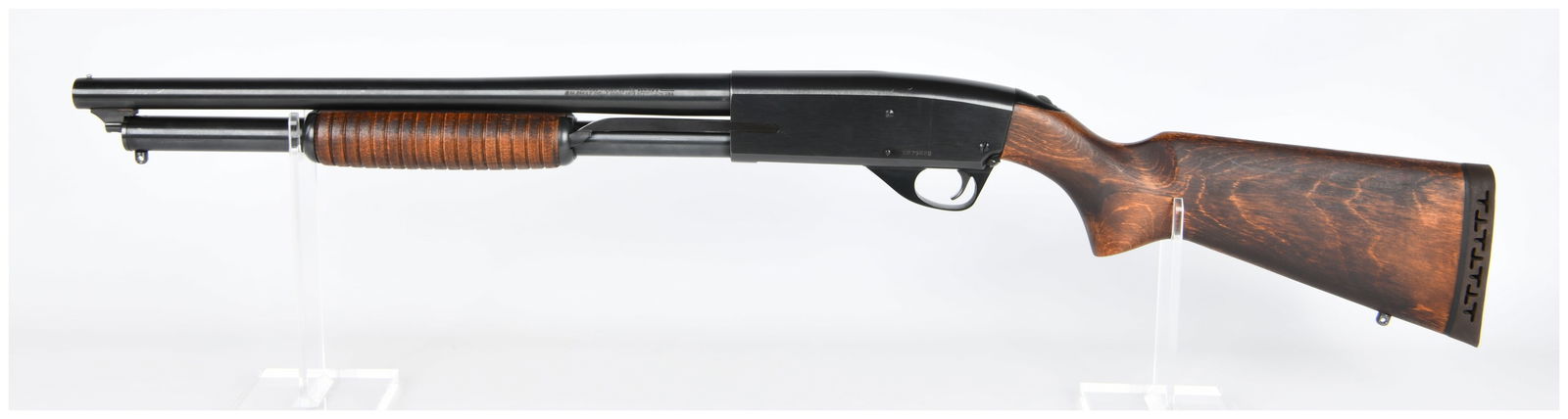 Savage Model 69RXL Series E 12 Gauge Pump Action Shotgun: A Savage Model 69RXL Series E 12 Gauge Pump Action Shotgun. Manufactured by Savage Arms in Westfield, MA, USA, this pump-action shotgun is chambered for 12 GA. 2 3/4 & 3 shells. It features a dark blu