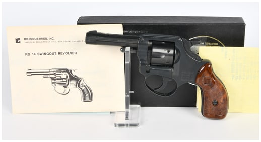 RG Industries RG 14 .22 LR Double Action Swing-Out Revolver with Box and Papers