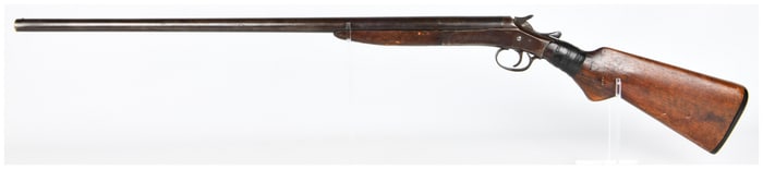A Crescent Fire Arms Co. 'New Victor' Single-Barrel Shotgun with Broken Buttstock