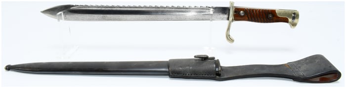 German WWI M1898/05 n/A 'Butcher' Sawback Bayonet with Scabbard and Frog
