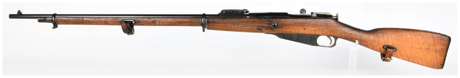 Russian Mosin-Nagant M91 Bolt-Action Rifle, Izhevsky 1905, Finnish 'SA' Marked: A Russian Mosin-Nagant M91 bolt-action military surplus rifle. This example was manufactured by the Izhevsky Arms Factory in 1905, as evidenced by the Cyrillic markings "??????I? ????????? ?????? 1905