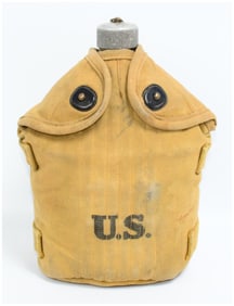 U.S. WWI M1910 Military Canteen with 'POWERS 1917' Dated Cover
