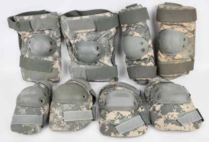 A Set of US Army ACU Digital Camo Knee and Elbow Pads