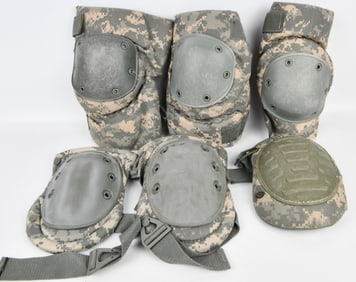 A Set of Six US Military ACU/UCP Knee and Elbow Pads