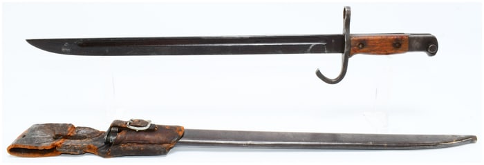 WWII Japanese Type 30 Arisaka Bayonet with Hooked Quillon, Scabbard and Frog