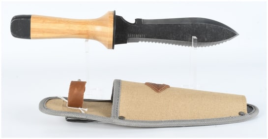 Barebones Hori Hori Ultimate Garden Tool with Sheath