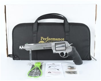 Smith & Wesson Performance Center Model 460XVR Revolver .460 S&W Mag 7.5-inch Barrel