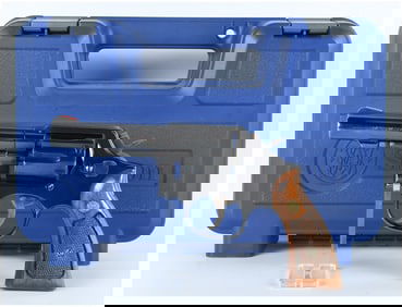 Smith & Wesson Model 10-5 Revolver with Case