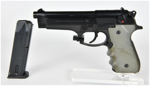 Beretta Model 92FS Semi-Automatic Pistol, 9mm Parabellum, Serial Number BER256268