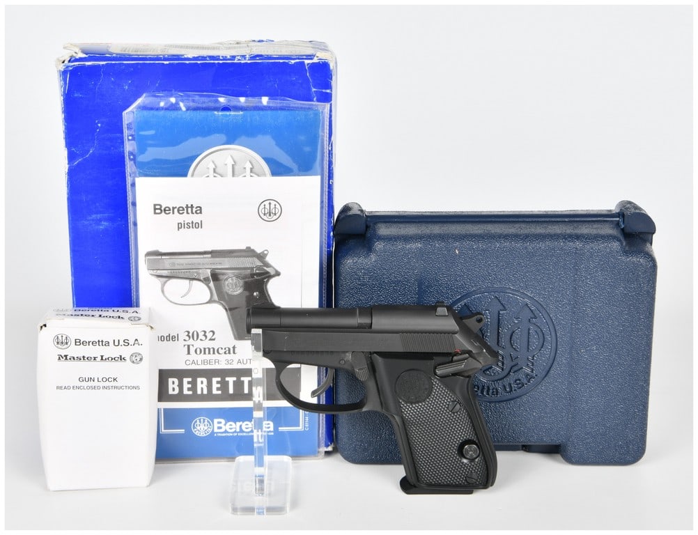 Beretta Model 3032 Tomcat Semi-Automatic Pistol .32 AUTO Serial Number DAA308638: A Beretta Model 3032 Tomcat semi-automatic pistol, Serial Number DAA308638, chambered in .32 AUTO (.32 ACP). This compact pocket pistol features a matte black/blued finish and is fitted with black