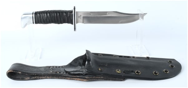 Buck Model 119 Fixed Blade Utility Knife with Sheath