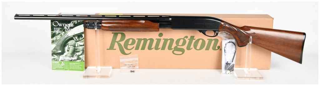 Remington Wingmaster Model 870LW Pump-Action Shotgun 28 Gauge (28 BBL) Serial X026826 J: A Remington Wingmaster Model 870LW pump-action shotgun, Serial Number X026826 J. This shotgun is chambered for 28 Gauge, 2 3/4 inch shells, and features a high-gloss blued finish and deluxe checkered