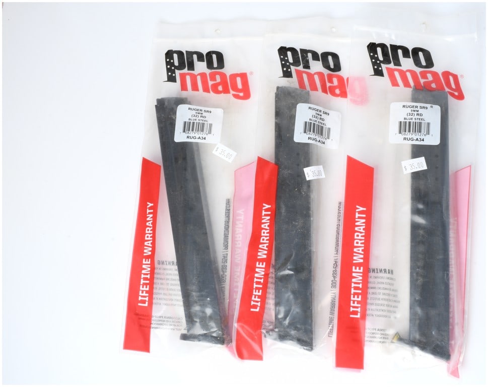 A Trio of Pro Mag RUG-A34 Extended Magazines for Ruger SR9 9MM (1 of 4)