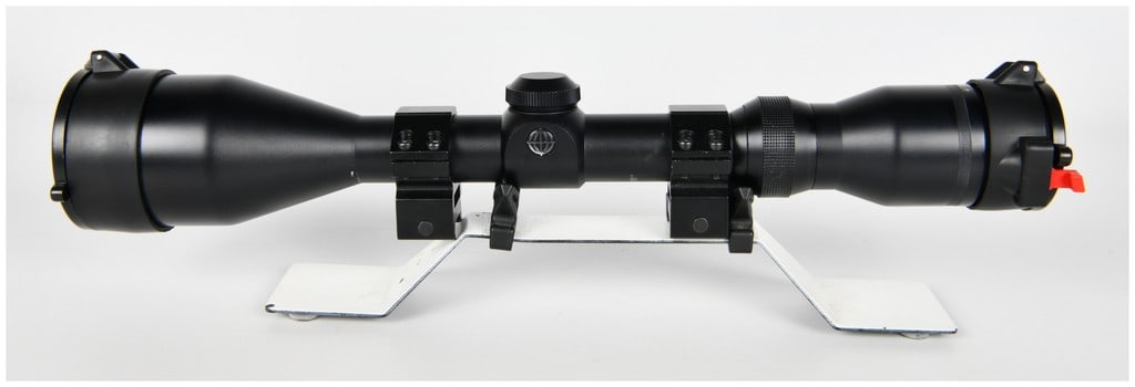 WORLD CLASS P?L?U?S 3.5X-10X50 Variable Power Riflescope (1 of 6)