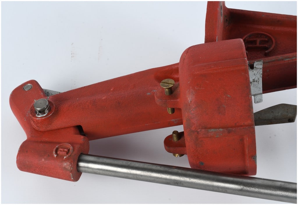 CH Single-Stage Heavy Duty Reloading Press - 6