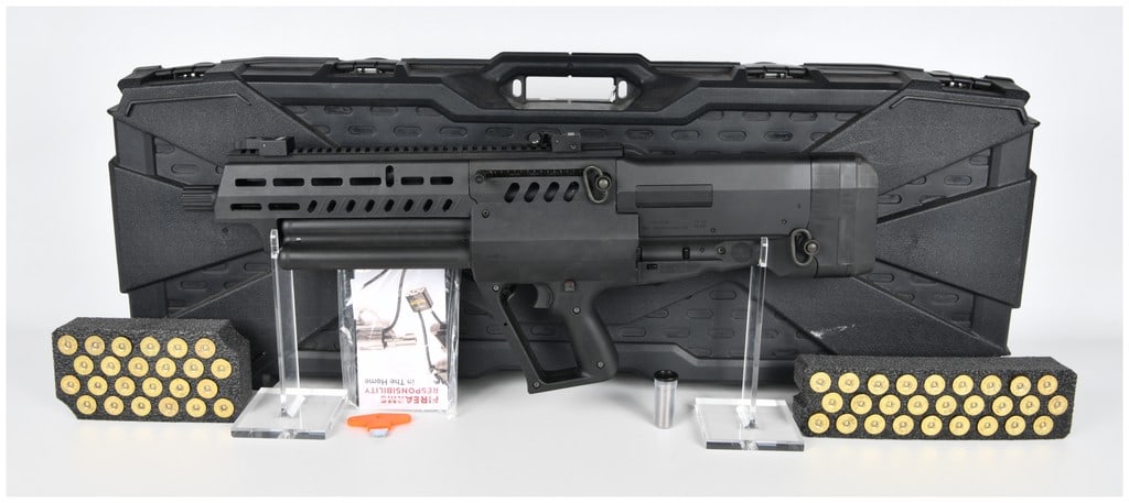 IWI Tavor TS12 Semi-Automatic Bullpup Shotgun, 12 GA, Serial H0023548: A modern IWI Tavor TS12 semi-automatic bullpup shotgun chambered for 12 Gauge, accepting 3 inch shells. The shotgun is constructed primarily of black polymer and features a matte black finish. The TS1