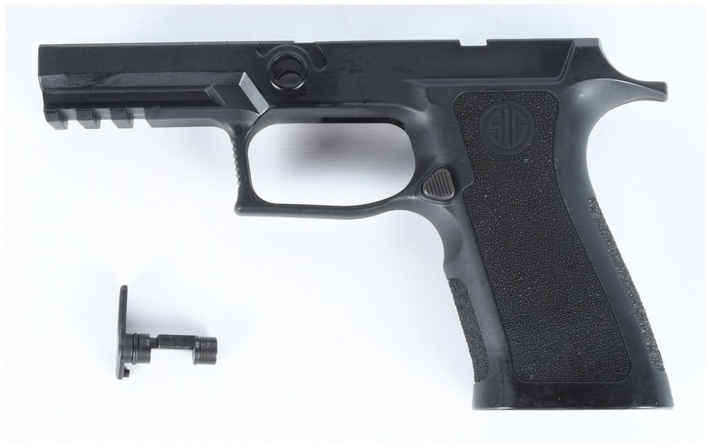 SIG Sauer P320 X-Series Carry/Compact Pistol Grip Module and Takedown Lever Assembly (1 of 9)