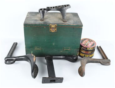 A Collection of 17 Vintage Cobbler and Shoe Polishing Accessories in Green Wooden Box