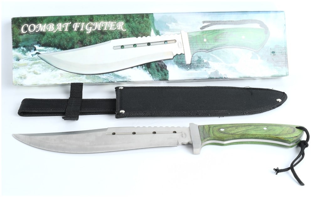 Frost Cutlery Combat Fighter Fixed Blade Knife with Green Laminated Wood Scales (1 of 7)