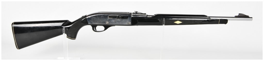 Remington Nylon 66 Apache Black Chrome Semi-Automatic .22 LR Rifle, Mid-20th Century (1 of 18)
