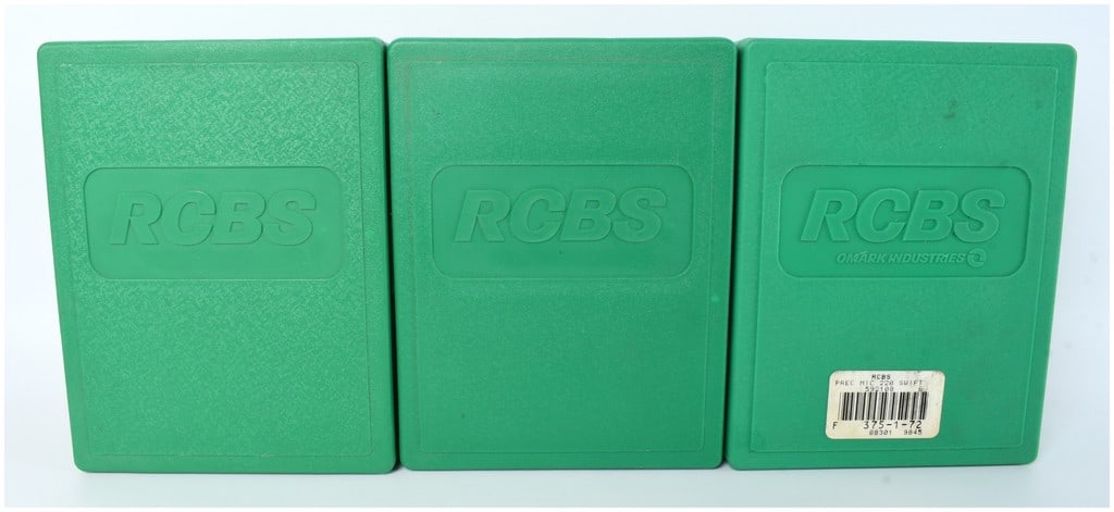 RCBS Omark Era .220 Swift Reloading Die and Precision Mic Lot (1980s-1990s): A comprehensive three-piece lot of RCBS precision reloading equipment tailored for the high-velocity .220 Swift cartridge. This collection includes the essential components for advanced case preparati