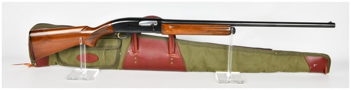 Remington Mohawk-48 Semi-Automatic 12 Gauge Shotgun with 28" Barrel, Mid-20th Century