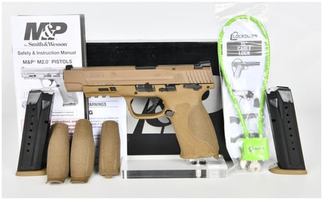 Smith & Wesson M&P9 M2.0 Semi-Automatic Pistol, 9mm, FDE Finish, c. 2019