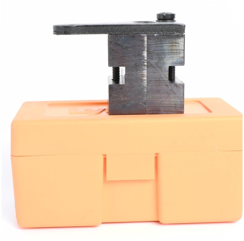 Lyman 38/357 Caliber Double Cavity Pistol Bullet Mold Model 358311 Modern Production: A high-quality metallic bullet mold block manufactured by Lyman, designed for hand-casting lead projectiles for reloading. This is a Double Cavity (DC) mold intended for 38/357 caliber ammunition.