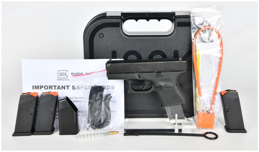 Glock Model 26 Gen 5 Semi-Automatic Pistol, 9x19mm, Three Magazines, c. 2017-Present (1 of 17)
