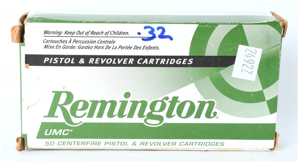 Remington UMC .32 Automatic 71 Grain MC Centerfire Cartridges, Full Box (1 of 3)