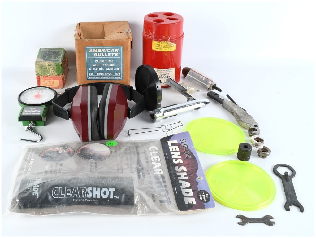 Remington, Lee Precision, and American Bullets Reloading and Shooting Accessory Lot, Mixed Calibers,: A comprehensive lot of nineteen components related to ammunition reloading, shooting accessories, and optics. The lot features several key manufacturer items. Included is a green, spring-style Remingt