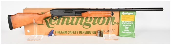 Remington 870 Express Magnum 12 Gauge Pump-Action Shotgun with Original Box and Spare Choke Tubes