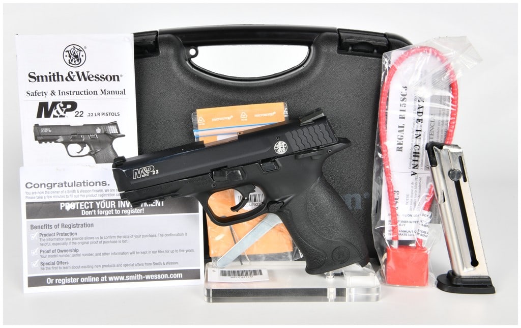 Smith and Wesson M&P22 Semi-Automatic Pistol, .22 LR, Walther Manufacture, 2012 (1 of 17)