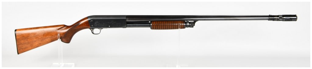 Ithaca Model 37R Pump Action Shotgun 16 Gauge with 29 3/4 Inch Barrel (1 of 20)