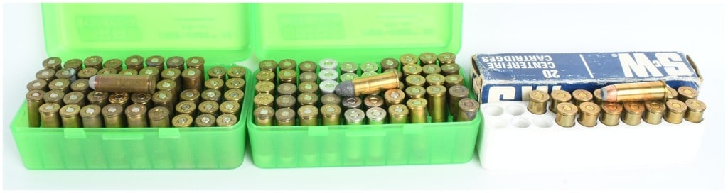 A Lot of 112 Mixed Caliber Centerfire Handgun Cartridges Including .44 Magnum and .44 S&W Special (1 of 4)
