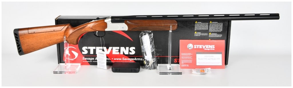 Stevens Model 555 Over-Under Shotgun 12-Gauge with 28 Inch Barrels (1 of 20)