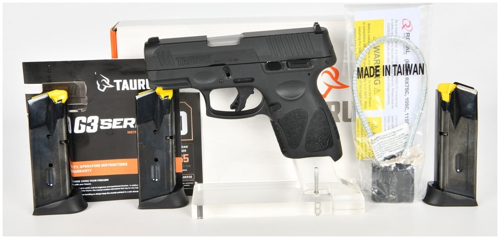 Taurus G3c Semi-Automatic Pistol 9mm with 3.26 Inch Barrel (1 of 18)