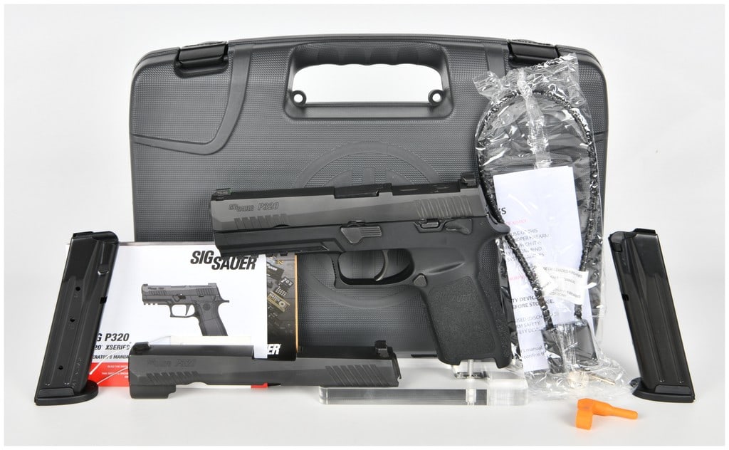 Sig Sauer P320 Semi-Automatic Pistol 9mm with 4.7 Inch Barrel (1 of 18)