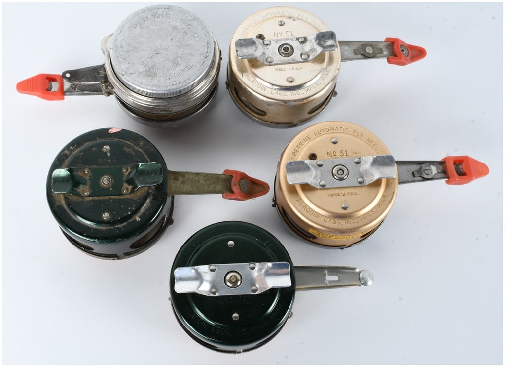 A Collection of 5 Vintage Perrine Automatic Fly Fishing Reels: This collection consists of 5 vintage automatic fly fishing reels manufactured by Perrine Mfg. Co. and Aladdin Labs, Inc. of Minneapolis, Minnesota. The assortment includes various metal reels with go