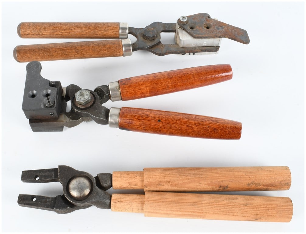 A Trio of Lee and Lyman Bullet Molds and Handles (1 of 4)